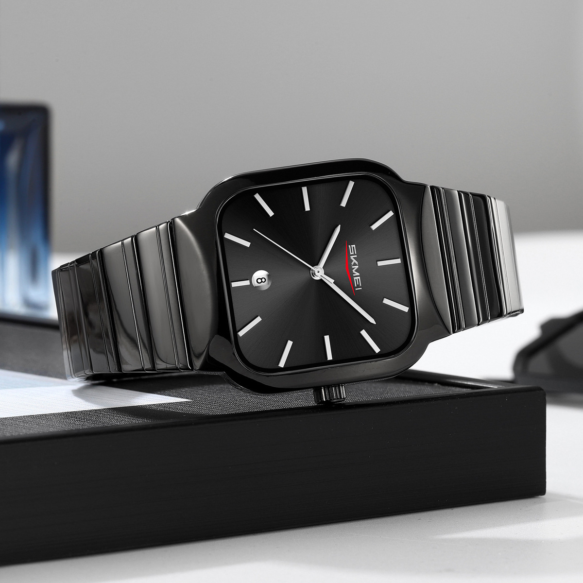 Reloj de negocios para hombres cuadrado de cuarzo correa de acero simple calendario negro relojes de hombre al por mayor en stock transfronterizo