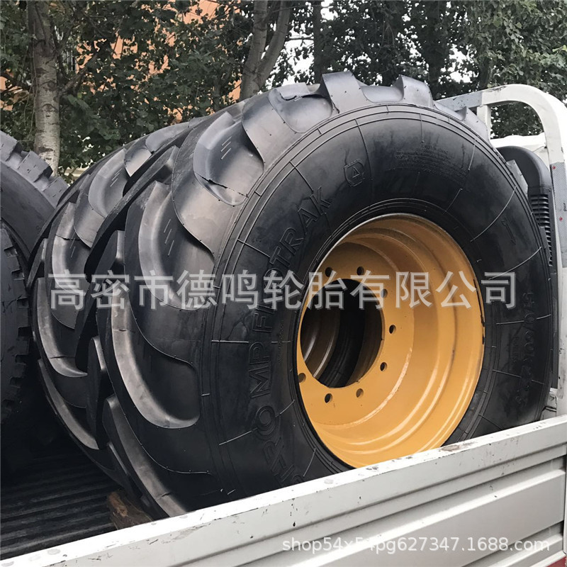 Suministre el neumático suspendido base ancho agrícola 560/45R22.5 del desierto del neumático 570/60R22.5 de la silvicultura