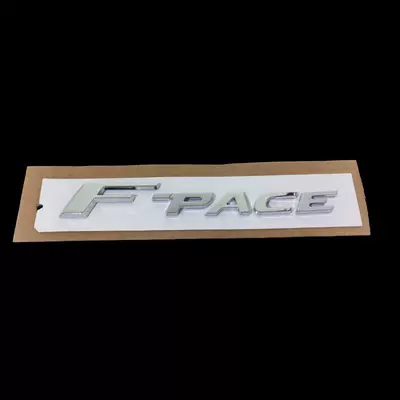 Xjl F-Pace V6 3.0 V8 | Car logo - silver-f-pace