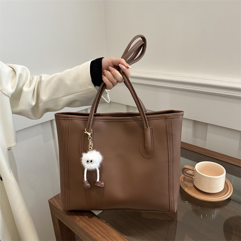 Bolso de alta capacidad de alta belleza para mujeres 2024 nuevo invierno versátil bolso de mujer de viaje al trabajo bolso de hombro