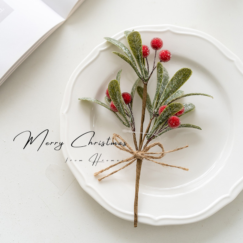 Hromeo Christmas Decoration Artificial Flower Arrangements Home Decor DIY Gift Accessories Pine Cones
