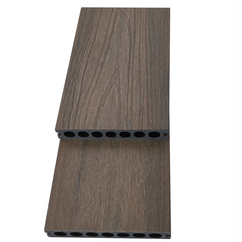 Piso de Madera Plástica Coextruida 145*22 Antideslizante