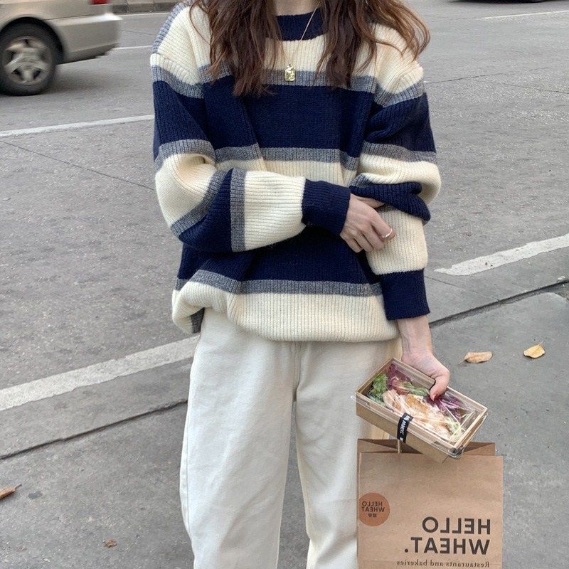 Korean loose contrasting striped pullover for women, 2023 autumn and winter new collection, lazy style, worn outside,_voghion.com