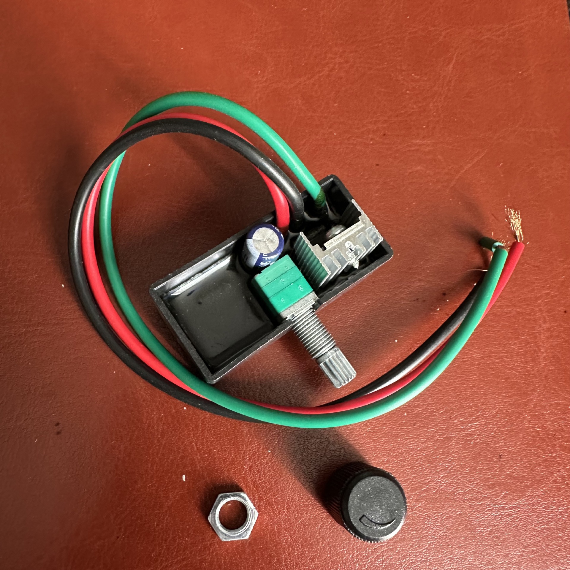 供应12V8A直流电动喷雾器电动施肥器调速器