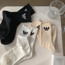 袜子女韩版中筒ins潮秋冬可爱木耳边幸运草棉日系学生运动长筒袜