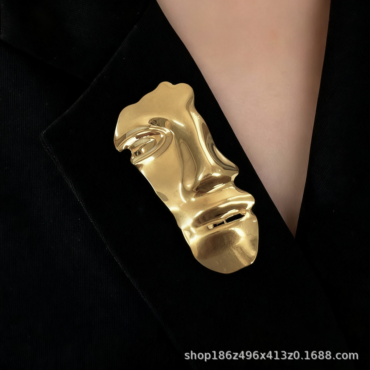 Ancient Roman Medieval Style Brooch Vintage Clothing Plain Gold High-End Simple Cross-Border Hot-Selling Men's and Women's Pins