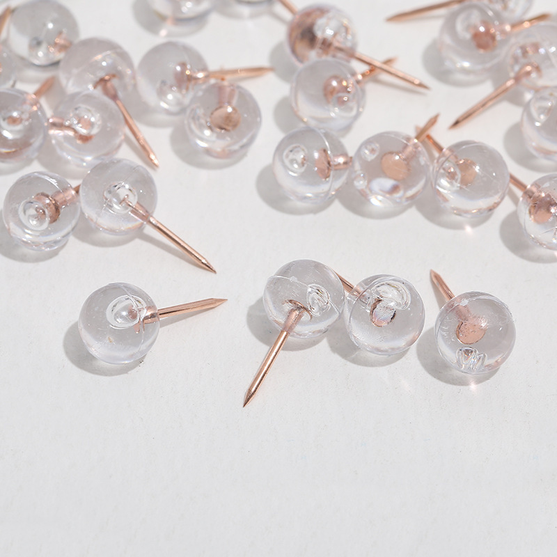 Clavo de bola de color transparente creativo