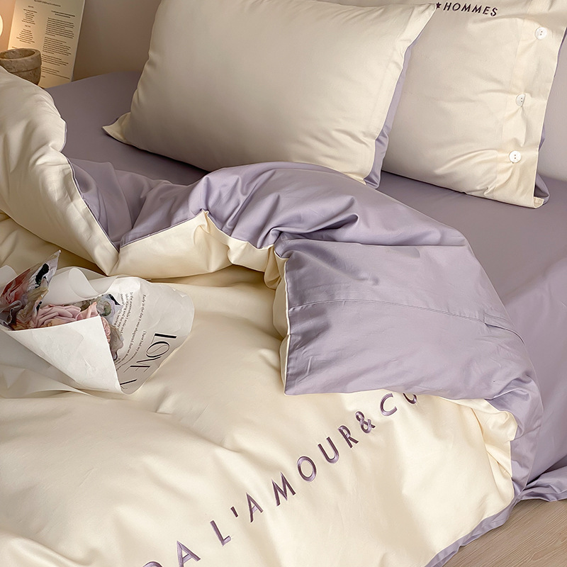 De alta gama de 100 de algodón de fibra larga de satén de color a juego de cuatro piezas conjunto de lujo de luz de algodón puro edredón cubierta de cama hoja de cama simple ropa de cama francesa