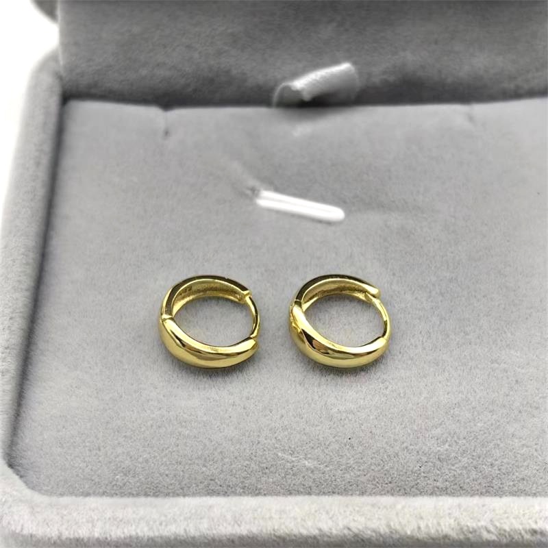 4g Weight 925 Sterling Silver Ear Needle Material Hoop Earrings Classification 1 Pair Quantity Holiday, Daily Occasion 925 Sterling Silver Material Geometric, Solid Color Pattern Women's Gender Simple Style Style 1 Pair 925 Sterling Silver Geometric Solid Color Hoop Earrings 3