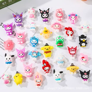 Ключница (Sanrio) кулон из силикона Kuromi, милый рождественский талисман, 3 × 1 × 4 см, assorted