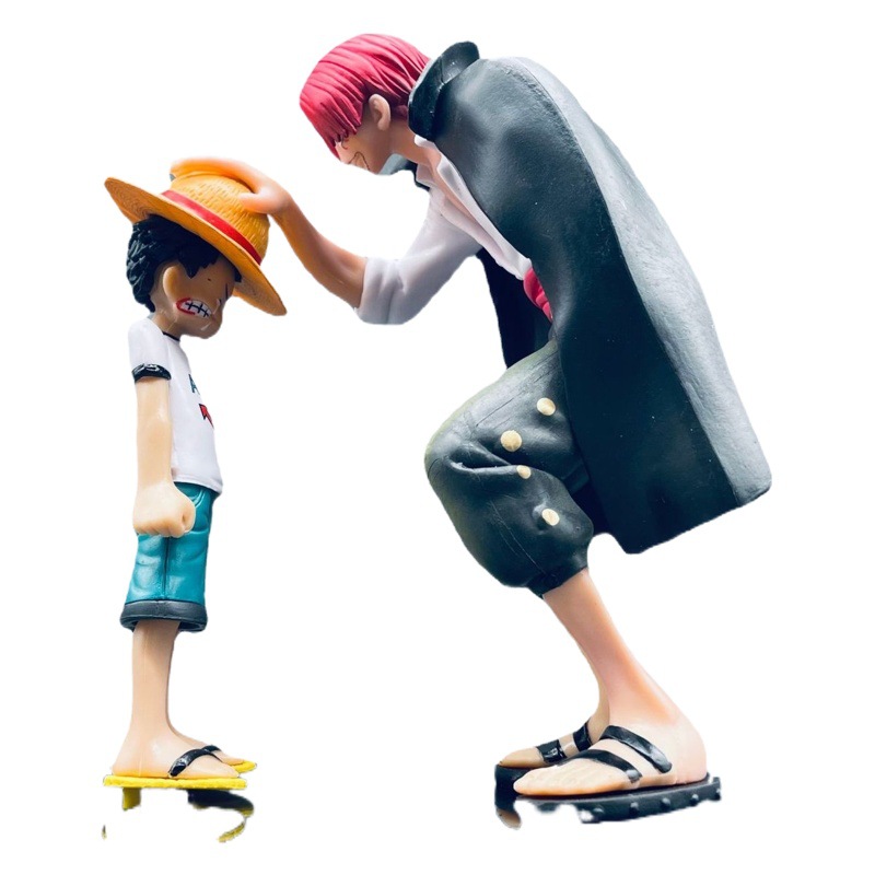 Una pieza de pelo rojo xiangx sombrero de paja luffy toque cabeza xiangx escena anime hecho a mano modelo decoración caja ciega