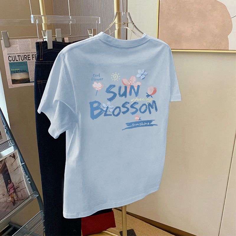 2025 New Summer Blue Fashionable Short-Sleeved T-Shirt for Women, Loose and Versatile, Right-Shoulder, Small, Stylish and Age-Reducing Top 2025 New Summer Blue Fashionable Short-Sleeved T-Shirt for Women, Loose and Versatile, Right-Shoulder, Small, Stylish and Age-Reducing Top