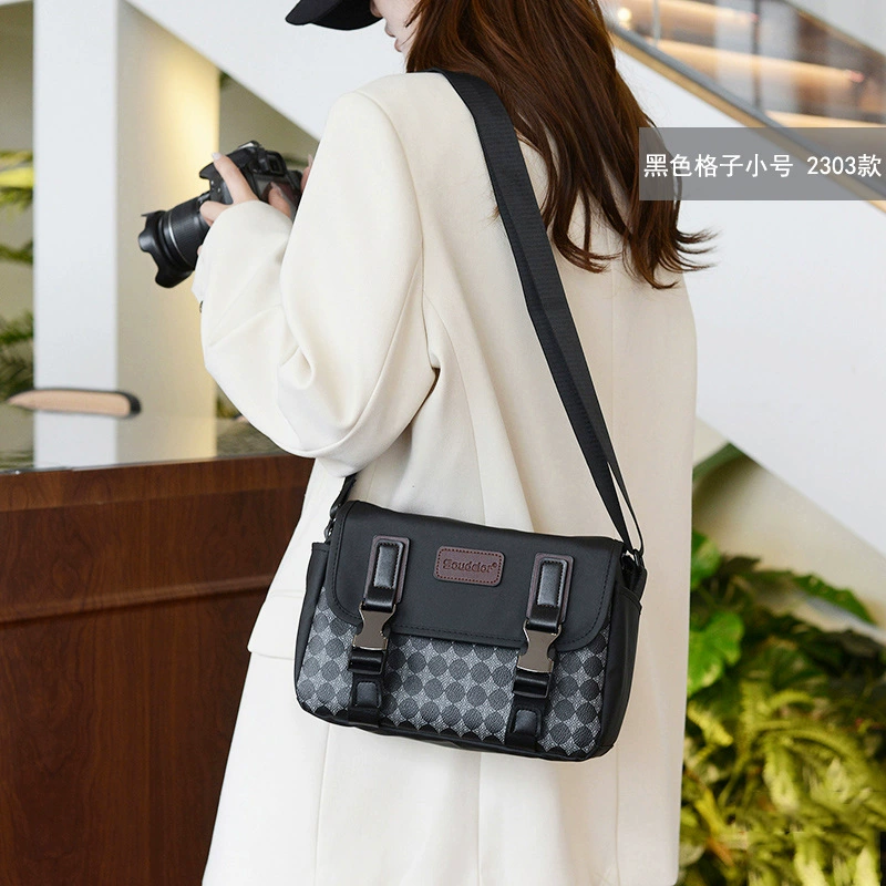 Camera bag (Canon, Sony compatible) — waterproof one‑shoulder messenger, padded, small/large