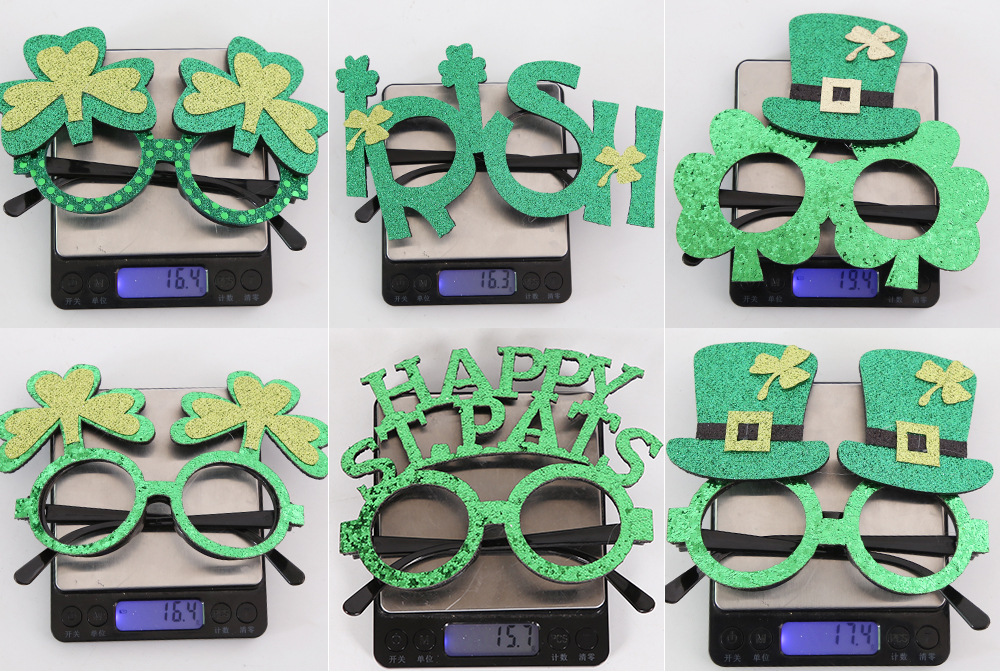 St. Patrick Shamrock Plastic Glasses Party Decorations display picture 3