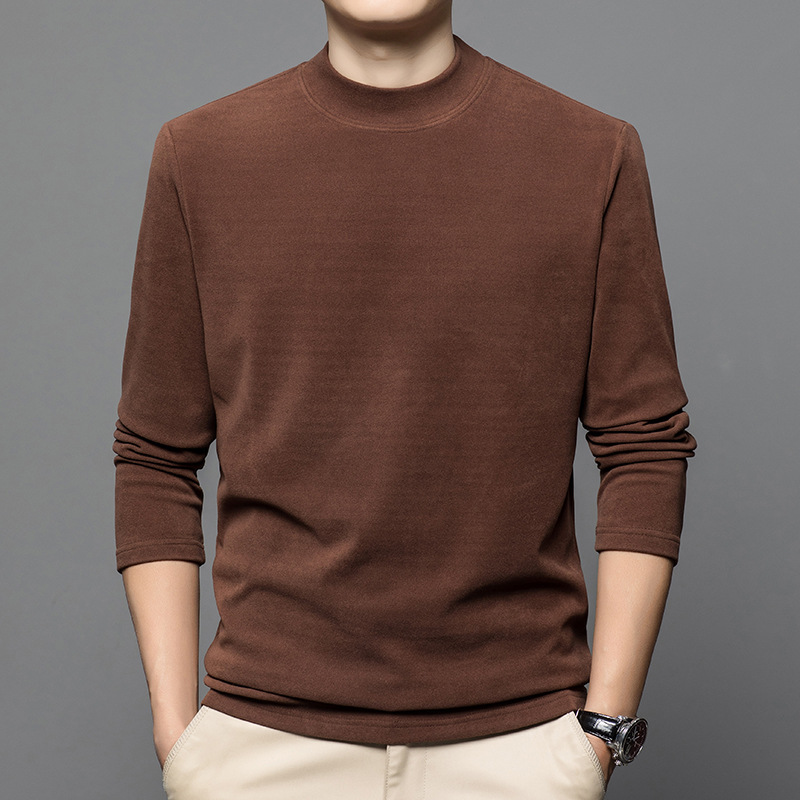 Yingao manga larga terciopelo color sólido medio cuello alto Otoño e Invierno hombres nueva ropa de otoño camiseta de los hombres de mediana edad al por mayor