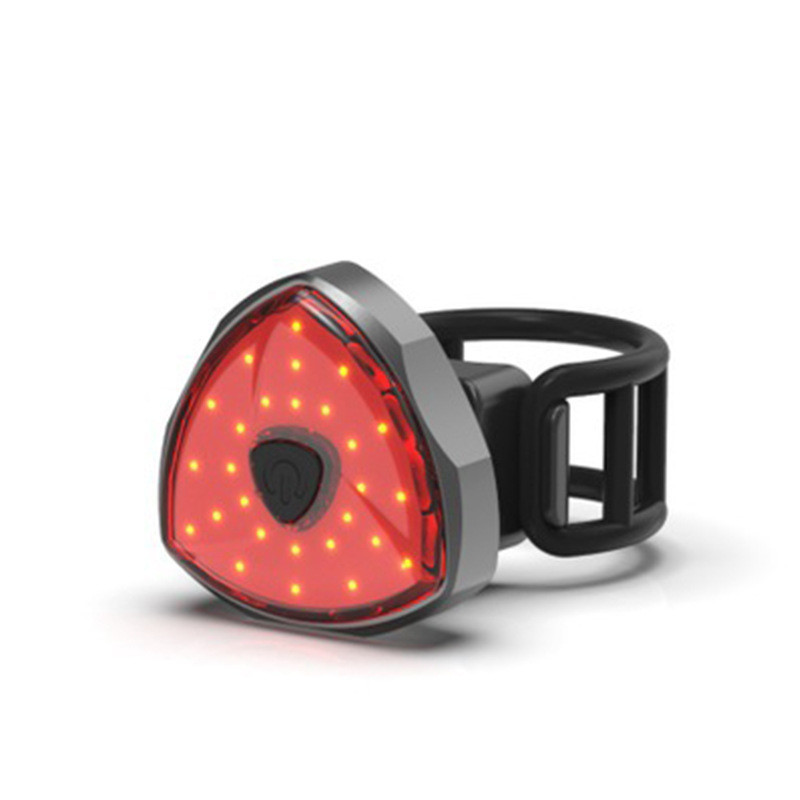 BK840 USB recargable bicicleta gravedad inducción inteligente freno montar luz trasera mountain bike advertencia de seguridad