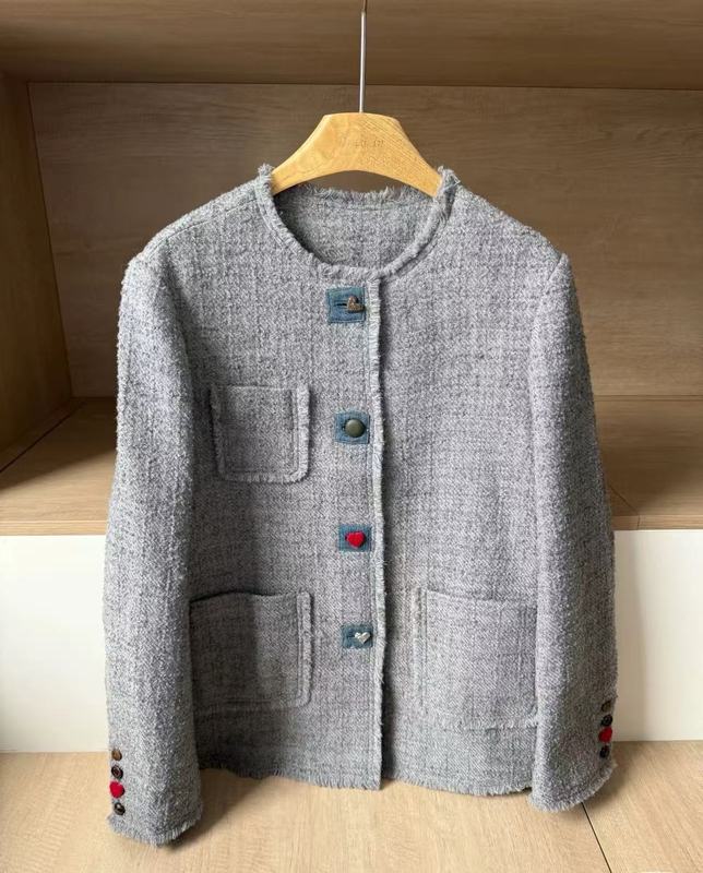 现货short短句设计师品牌彩色纽扣小香风夹克时髦外套 25秋冬新品|undefined