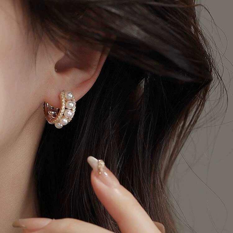 Маленькие дизайнерские серьги из жемчуга, в стиле Chanel, простой и элегантный дизайн, качественный стиль