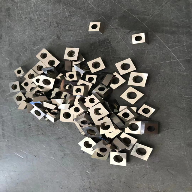 硬质合金基体 CNGA120402/CNGA120404