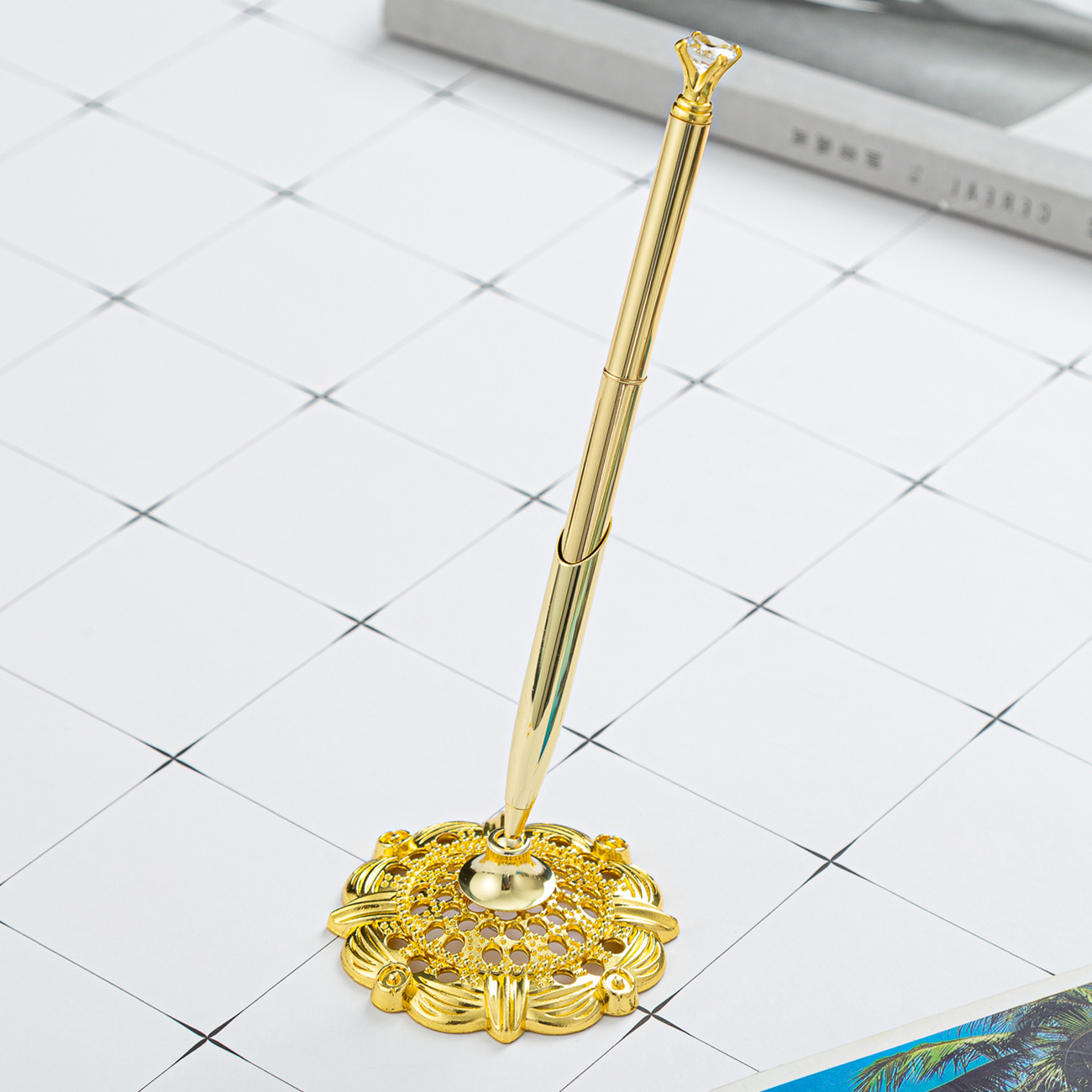 Pluma de mesa de diamante en stock bolígrafo de diamante al por mayor Banco Hotel contador pluma imprimible logotipo pluma de diamante pluma de mesa