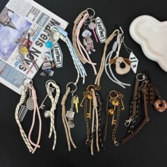 新しいミュウスタイルバッグペンダント女性のニッチジュエリー織ロープレトロキーホルダーペンダント装飾アクセサリーギフト