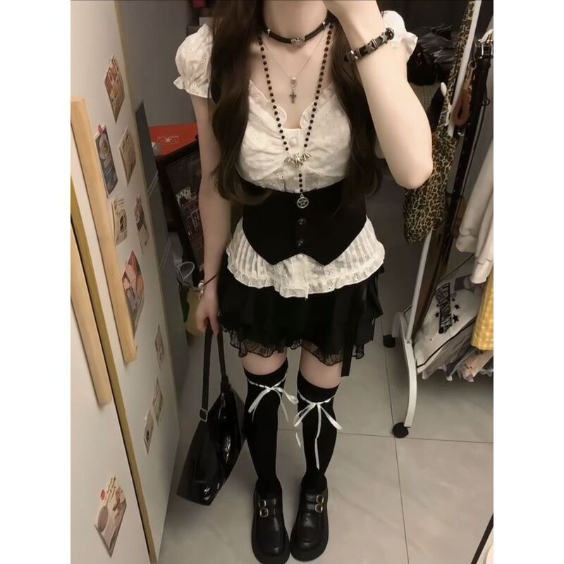 学院甜美少女套装暗黑马甲蕾丝泡泡袖衬衫显瘦层次蛋糕短裙三件套|undefined