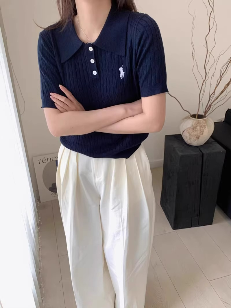 Áo thun polo nữ tay ngắn dệt kim xoắn thêu ngựa dáng ngắn — Màu trắng (tay áo ngắn cổ polo thêu ngựa) chi tiết 2