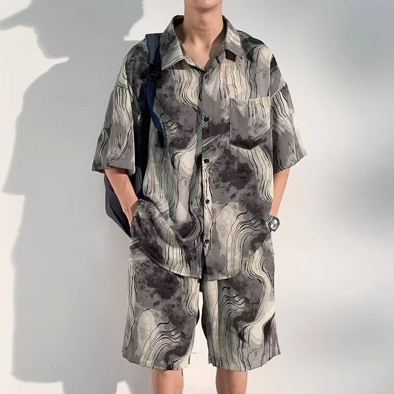 Origen Fabricante Camisa de manga corta de estilo chino Tang para hombres Camisa de media manga de cuello alto delgado de todo fósforo de verano para hombres de moda