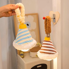 高い顔の値の小さい夜の明かりの寮のベッドのカーテンの中で雰囲気感があります。