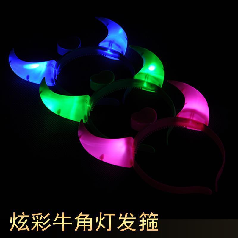 七色のスポンジの蛍光棒の卸売り活動の夜光棒の泡の閃光棒のコンサートの発光のスポンジの棒は制定します。|undefined