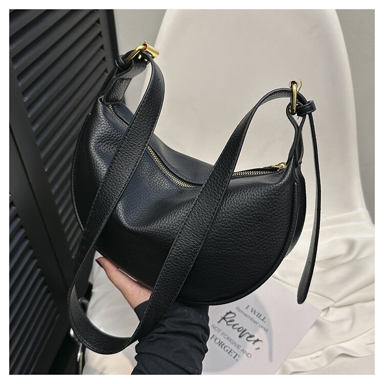 Simple and fashionable for women 2024 new color contrasting single shoulder saddle casual versatile crossbody dumpling_voghion.com