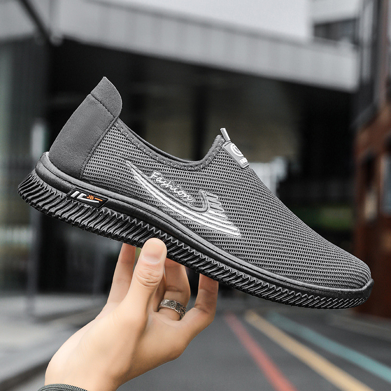 Summer men's shoes mesh shoes breathable mesh shoes lazy slip-on lightweight sports slip-on casual shoes men's running shoes Summer men's shoes mesh shoes breathable mesh shoes lazy slip-on lightweight sports slip-on casual shoes men's running shoes