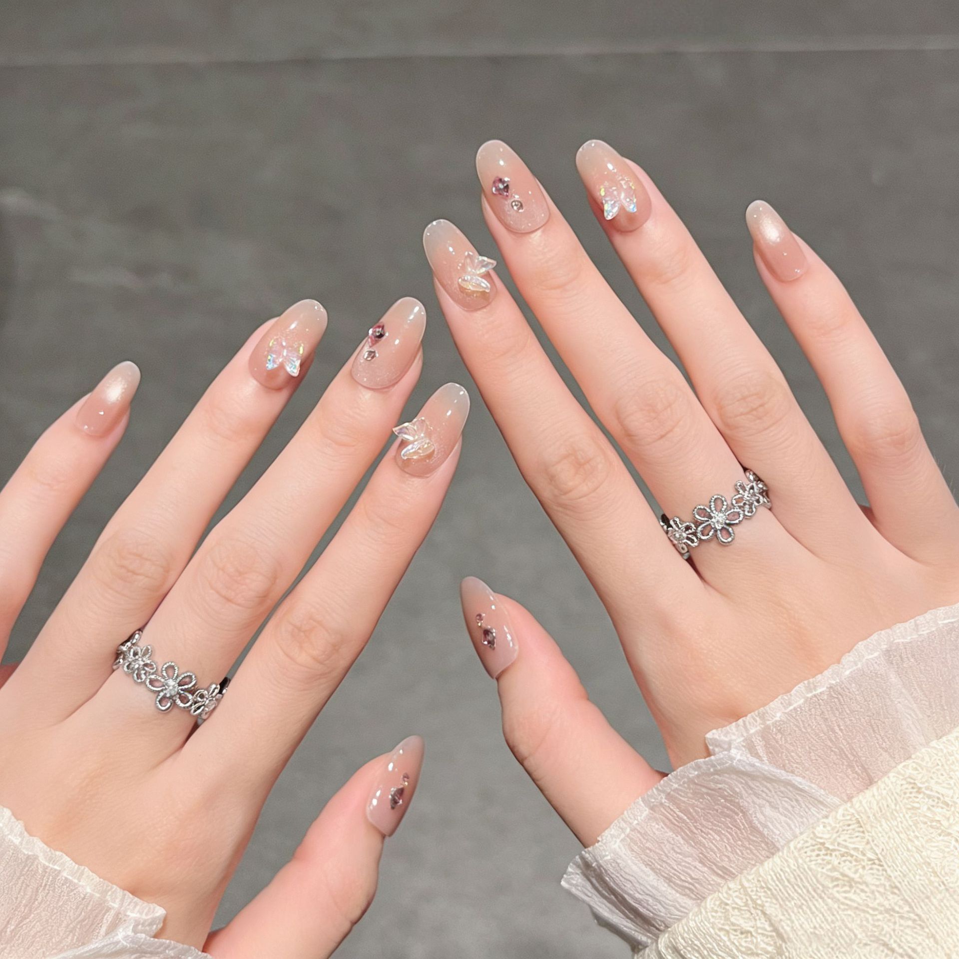 Yarn de estrella suave puro ojo de gato hecho a mano para usar uñas de alto nivel, parches de uñas falsas blanqueadoras, productos terminados de manicure.