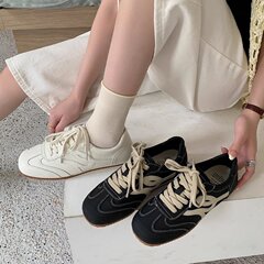 绝美漂亮显瘦德训靴女款小方平底小白鞋女2025新款软底阿甘鞋女