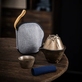 茶杯;茶壶;旅行茶具