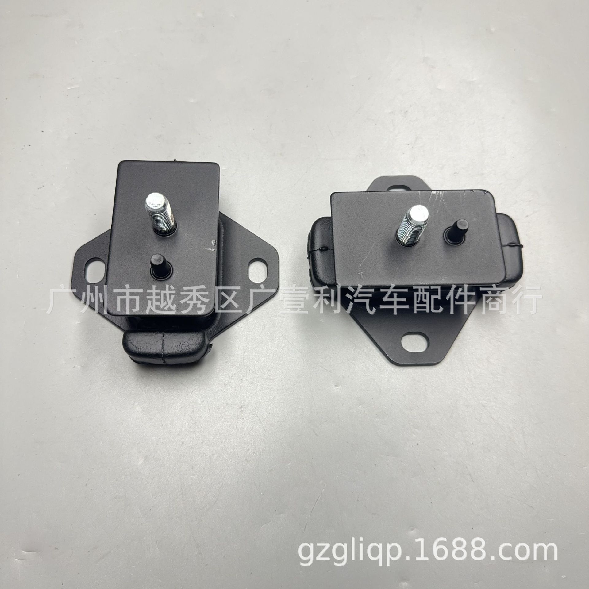 Applicable 12361-54121 12361-54120 12361-62130 HIACE 2L 3L Foot Adhesive