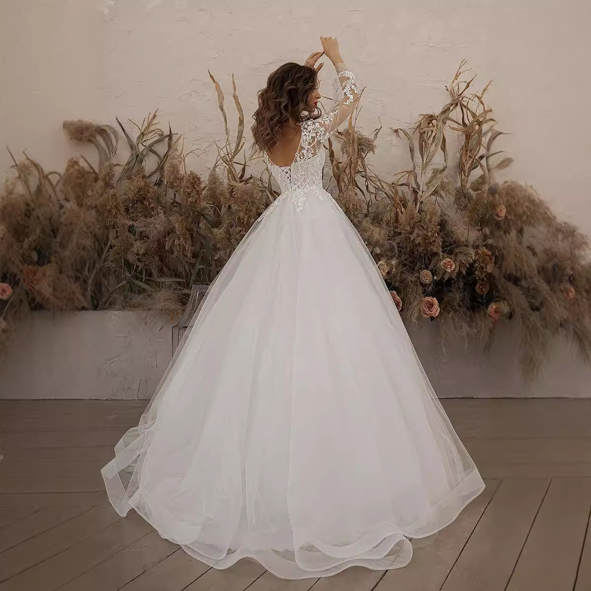 Personalizada Europa y los Estados Unidos comercio exterior vestido de boda nuevo encaje ligero gaze sexy burbuja fragancia vestido de boda de manga larga mujer image 5