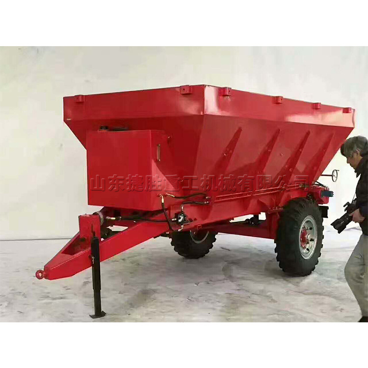 动物肥粪便撒肥车 拖拉机牵引农家肥撒肥设备 鸡粪牛粪撒粪车