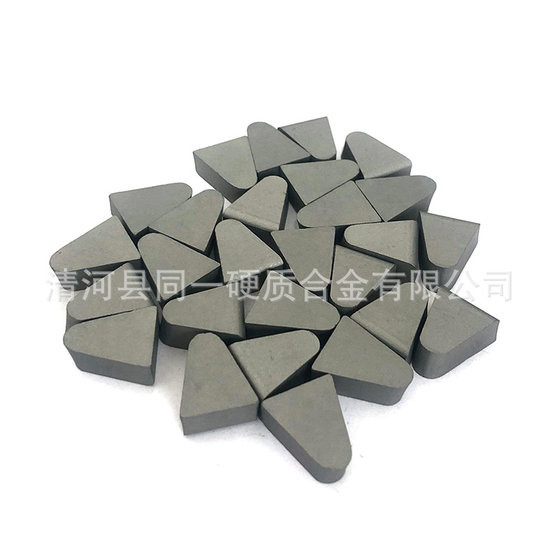 硬质合金焊接刀片非标异性耐磨抗冲击钨钢刀头