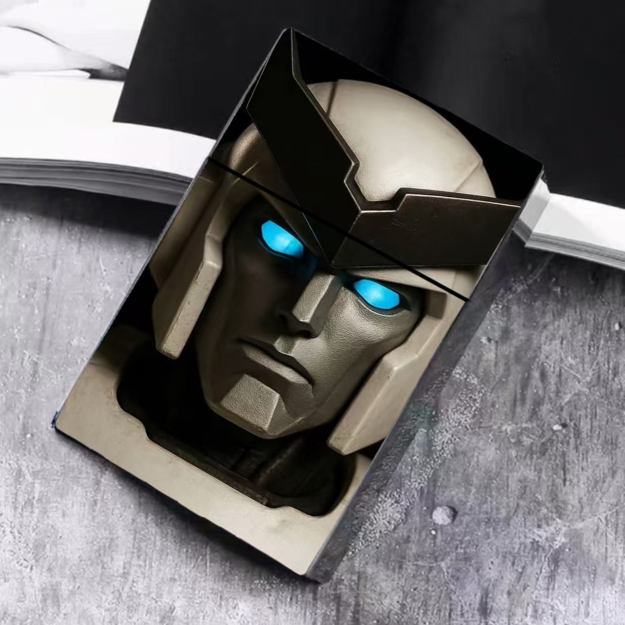 Transformers creativo Decepticon Megatron 20 cajas de cigarrillos gruesas suministro transfronterizo de comercio exterior image 3