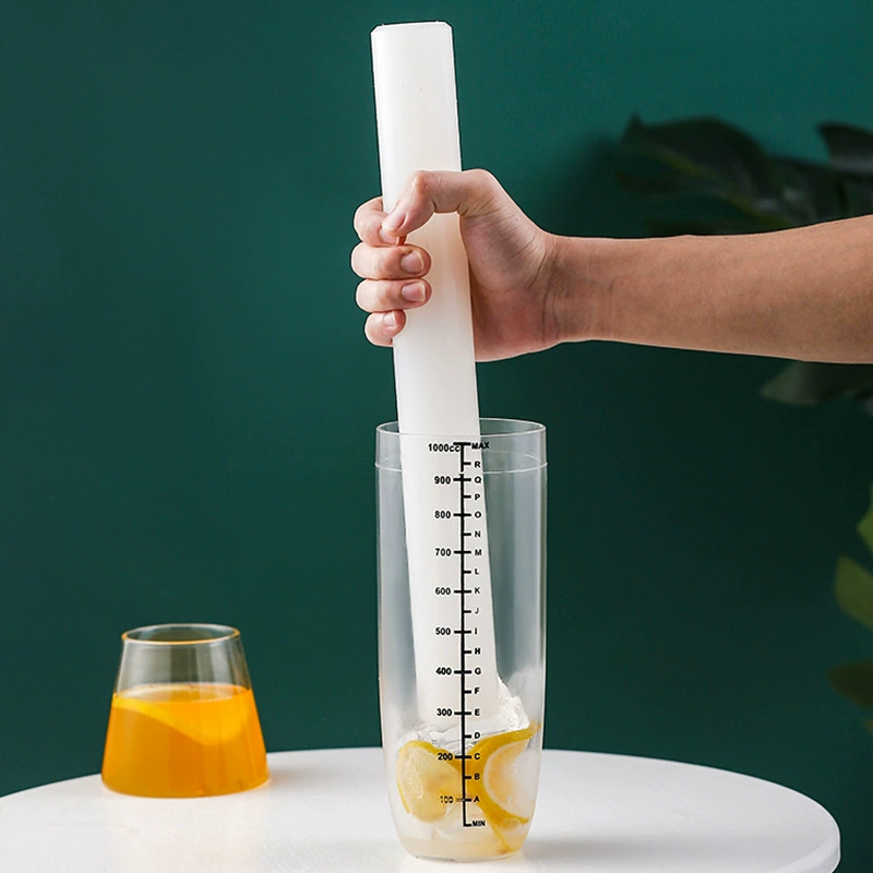 Lemon milk tea, shaker, mixing stick