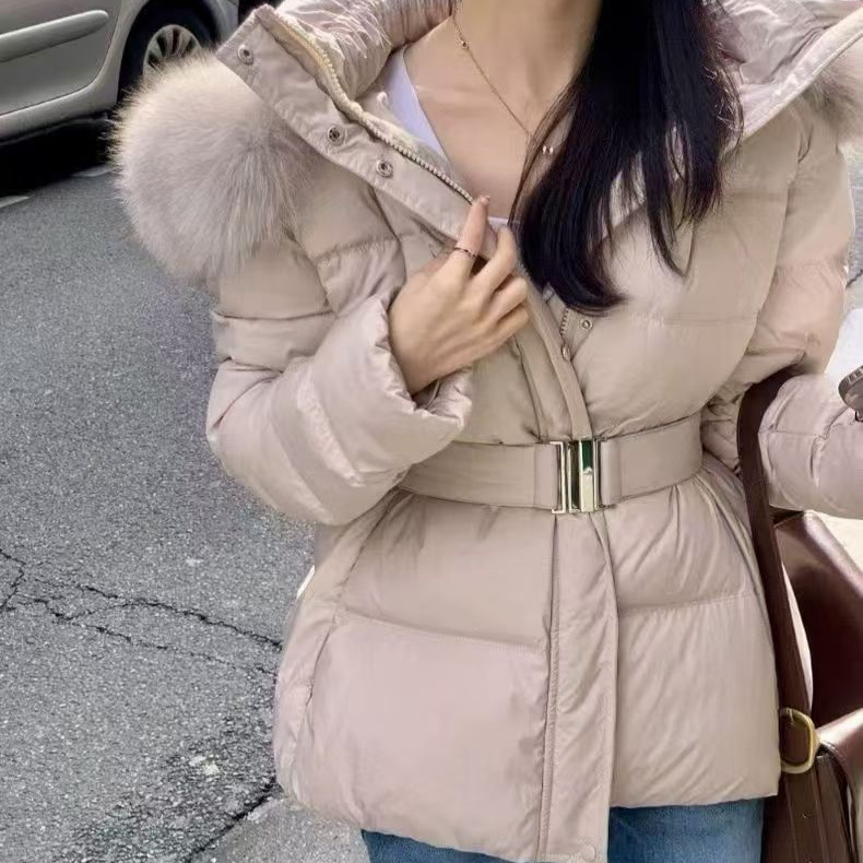 2026 Winter New Korean Designer Women's Down Jacket with Large Fur Collar, 90% White Duck Down, Slim Fit and Thick 2026 Winter New Korean Designer Women's Down Jacket with Large Fur Collar, 90% White Duck Down, Slim Fit and Thick