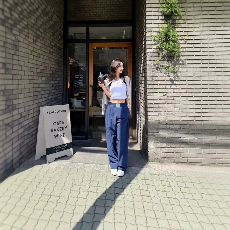Spring and Autumn Al* Same Style Lazy Style Wide-Leg Yoga Pants, Loose and Soft Wide-Leg Pants with Drapey Floor-Length Design, Slimming Casual Pants