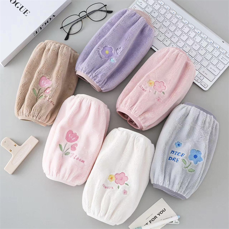 Franela impermeable bordada cocina del bebé de los hombres de las mujeres largo oversleeve mangas de la mano de los niños al por mayor estudiante Otoño e Invierno