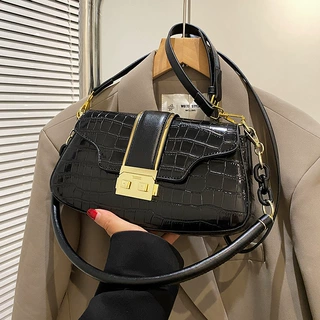 小众设计包包女2023新款高级感鳄鱼纹马鞍包单肩腋下包斜挎包小包