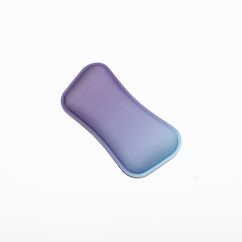 파란색과 보라색 보호대