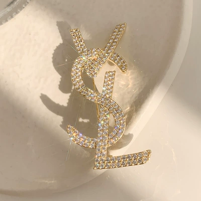 Yaxa sancaqları | Women - 22-brooch-gold-letter