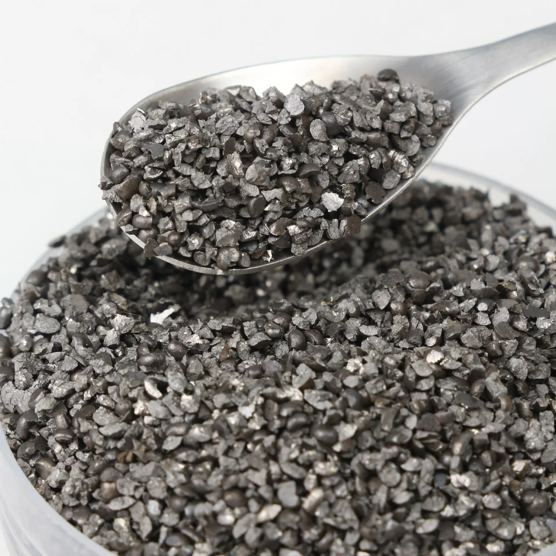 加工定制 国标铸钢砂 专业生产合金钢砂抛光清理钢砂