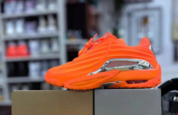 Drake shoes orange