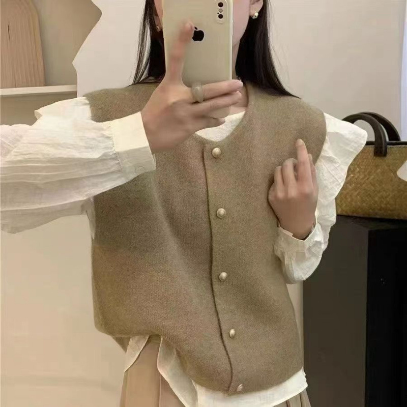 温柔系单排扣子针织衫马甲背心女春秋叠穿内搭韩系宽松坎肩上衣|undefined
